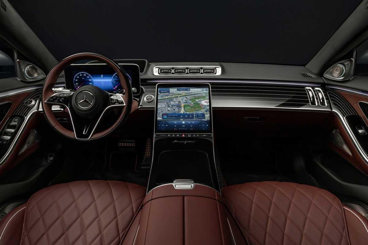 EL CLASE S 2025: MÁS INDIVIDUALIDAD, INTELIGENCIA Y EXCELENCIA CON MANUFAKTUR, IA Y DRIVE PILOT