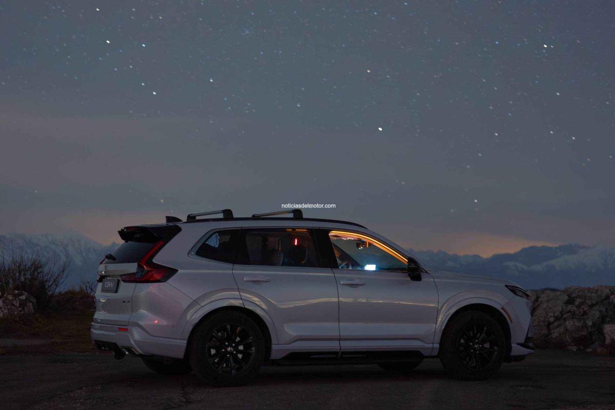 HONDA CELEBRA LOS 30 AÑOS DEL CR-V CON EL "DREAM POD" CONCEPT, UN MODELO APTO PARA LA ACAMPADA