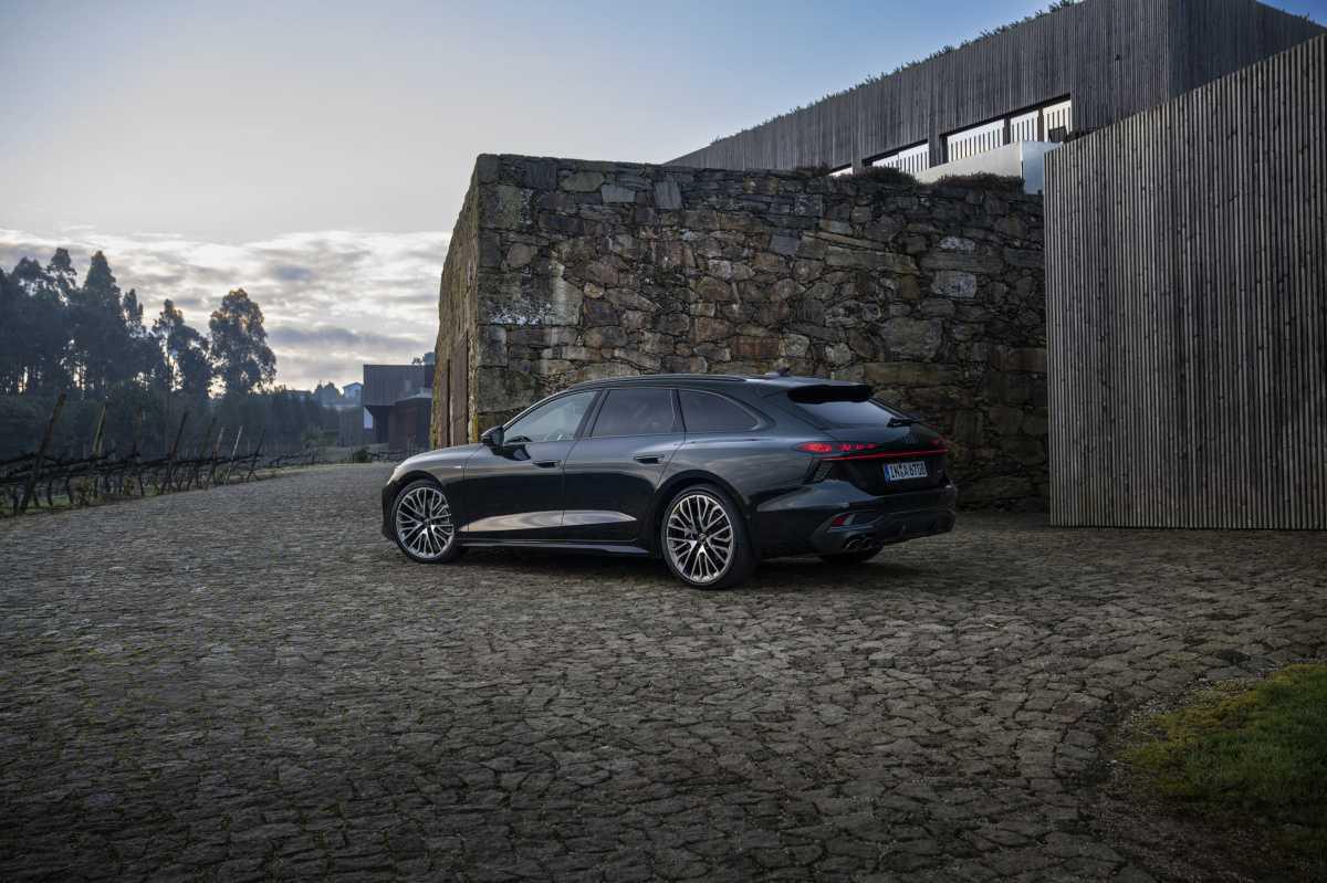 AUDI A6 AVANT: UN COMPAÑERO DE VIAJE PERFECTO AUDI A6 AVANT: UN COMPAÑERO DE VIAJE PERFECTO