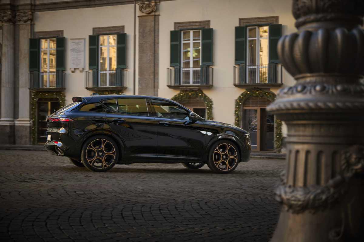 INTENSA LA NUEVA “COLEZZIONE” DE ALFA ROMEO