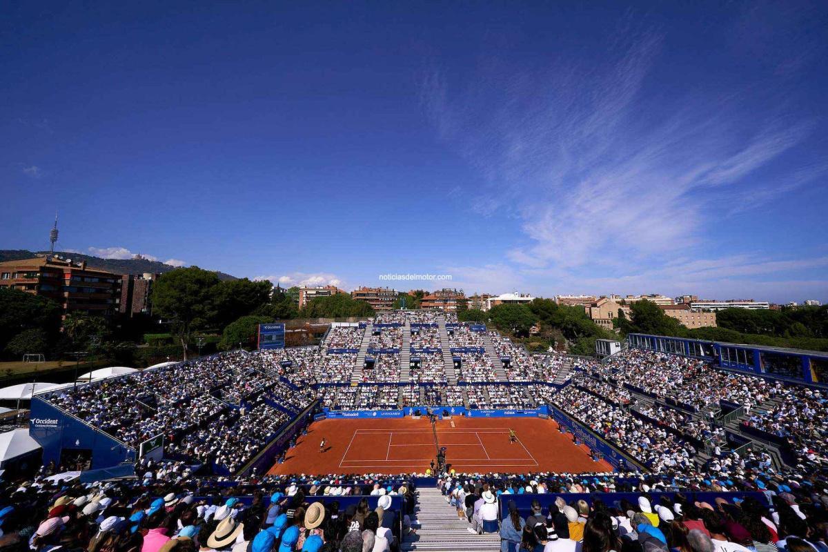LEXUS RZ DESLUMBRA EN EL BARCELONA OPEN BANC SABADELL – TROFEO CONDE DE GODÓ CON SU REVOLUCIONARIO VOLANTE LEXUS RZ DESLUMBRA EN EL BARCELONA OPEN BANC SABADELL – TROFEO CONDE DE GODÓ CON SU REVOLUCIONARIO VOLANTE