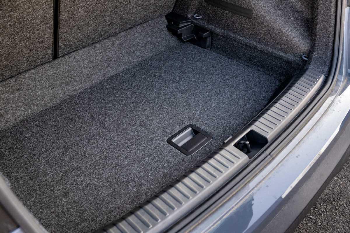 DEL CAMPO A LA LÍNEA DE PRODUCCIÓN: SEAT ARONA, PRIMER COCHE QUE INCORPORA PIEZAS HECHAS CON CÁSCARA DE ARROZ