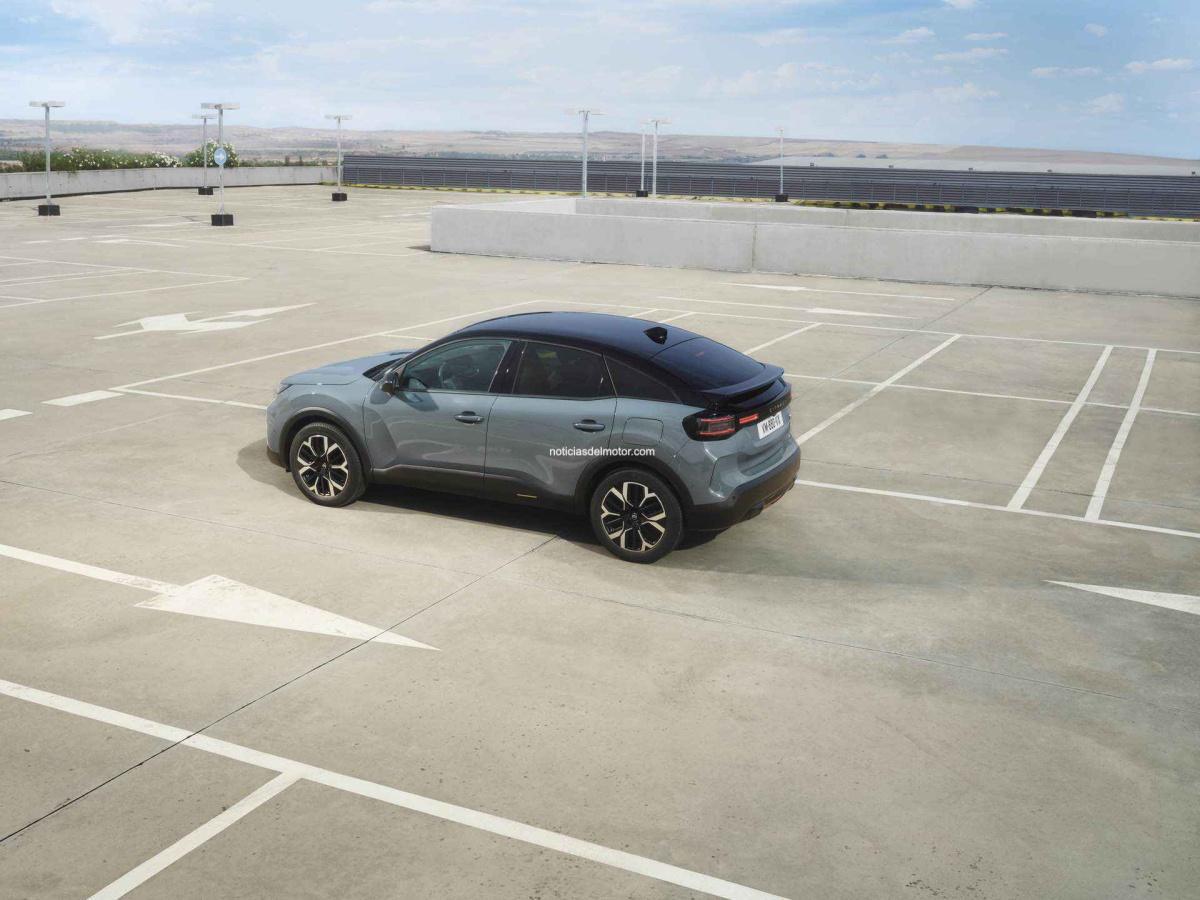 CONFORT Y ESPACIO INTERIOR “MADE IN SPAIN” EN LOS NUEVOS CITROËN C4 Y C4 X CONFORT Y ESPACIO INTERIOR “MADE IN SPAIN” EN LOS NUEVOS CITROËN C4 Y C4 X