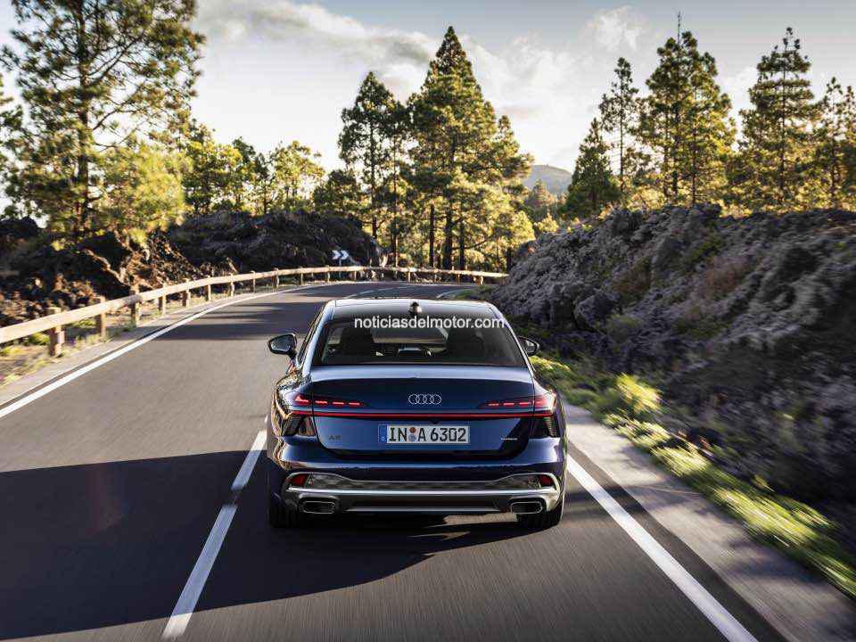 EL NUEVO AUDI A6 SEDAN: CLASE EJECUTIVA EN SU MÁXIMA EXPRESIÓN EL NUEVO AUDI A6 SEDAN: CLASE EJECUTIVA EN SU MÁXIMA EXPRESIÓN