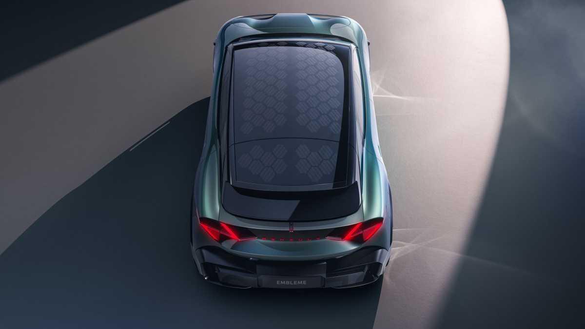 RENAULT EMBLÈME: UN AUTÉNTICO LABORATORIO DE LA MOVILIDAD BAJA EN CARBONO RENAULT EMBLÈME: UN AUTÉNTICO LABORATORIO DE LA MOVILIDAD BAJA EN CARBONO