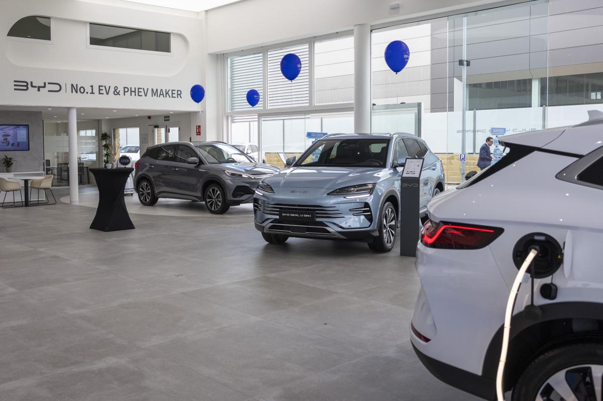 BYD LÍDER DE VENTAS DE VEHÍCULOS ENCHUFABLES EN EL CANAL DE PARTICULARES EN 2025