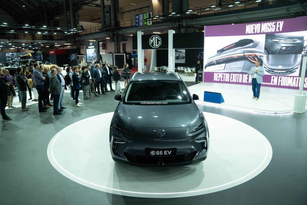 NUEVO MGS5 EV: UN SUV ELÉCTRICO DE NUEVA GENERACIÓN, DISPONIBLE A PARTIR DE 19.990 EUROS* NUEVO MGS5 EV: UN SUV ELÉCTRICO DE NUEVA GENERACIÓN, DISPONIBLE A PARTIR DE 19.990 EUROS*