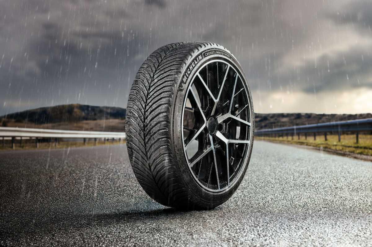 MICHELIN CROSSCLIMATE 3 SPORT Y MICHELIN CROSSCLIMATE 3: MICHELIN VUELVE A REVOLUCIONAR EL MERCADO DE LOS NEUMÁTICOS ALL SEASON