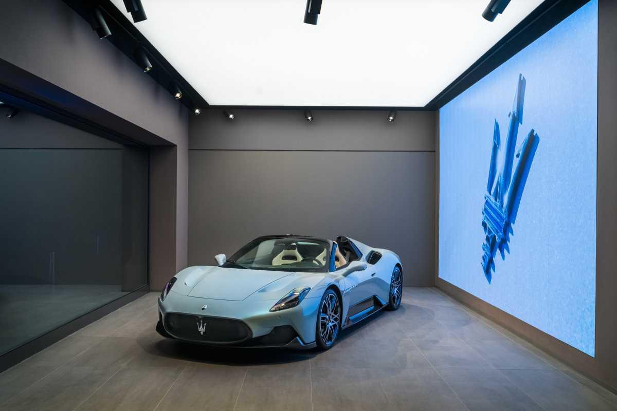 MASERATI INAUGURA SU NUEVO CONCEPTO DE TIENDA EN BARCELONA