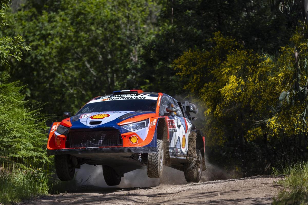 HYUNDAI MOTORSPORT: PREVIO RALLY DE ITALIA CERDEÑA