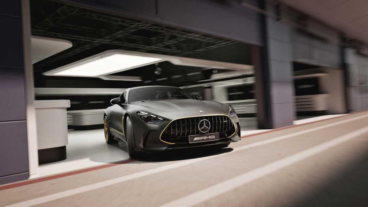 MERCEDES-AMG E IWC SCHAFFHAUSEN DAN LA BIENVENIDA EN UN EXCLUSIVO PREESTRENO A LA NUEVA PELÍCULA DE CARRERAS F1