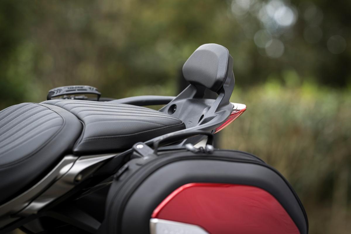  Accesorios originales Ducati para Multistrada V2 y XDiavel V4: dos formas de vivir el viaje