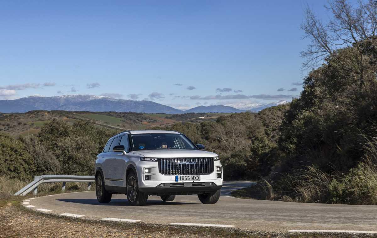CINCO DESTINOS IMPRESCINDIBLES PARA LLEGAR ESTE VERANO CON LA TECNOLOGÍA SHS, SÚPER HÍBRIDA ENCHUFABLE, DEL OMODA 9 Y DEL JAECOO 7
