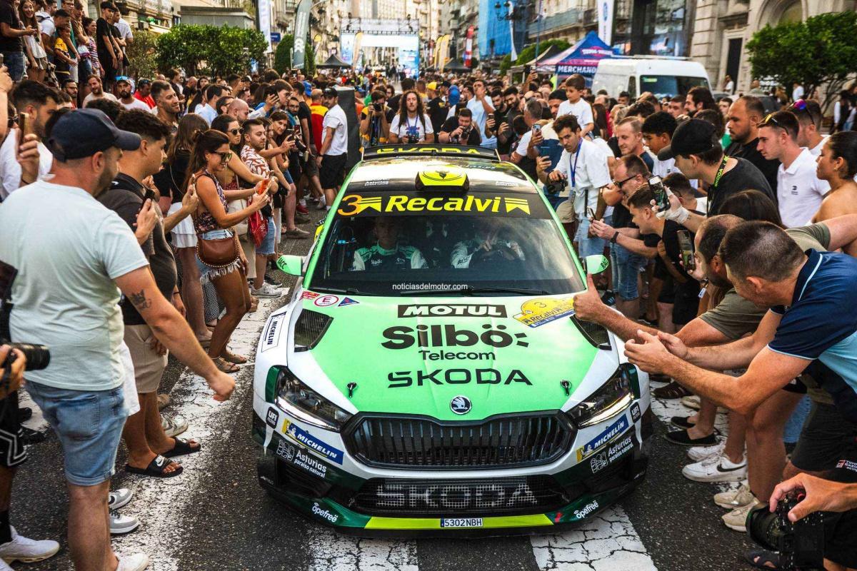 Victoria de José Antonio «Cohete» Suárez en Vigo y tercer doblete de la temporada para Škoda