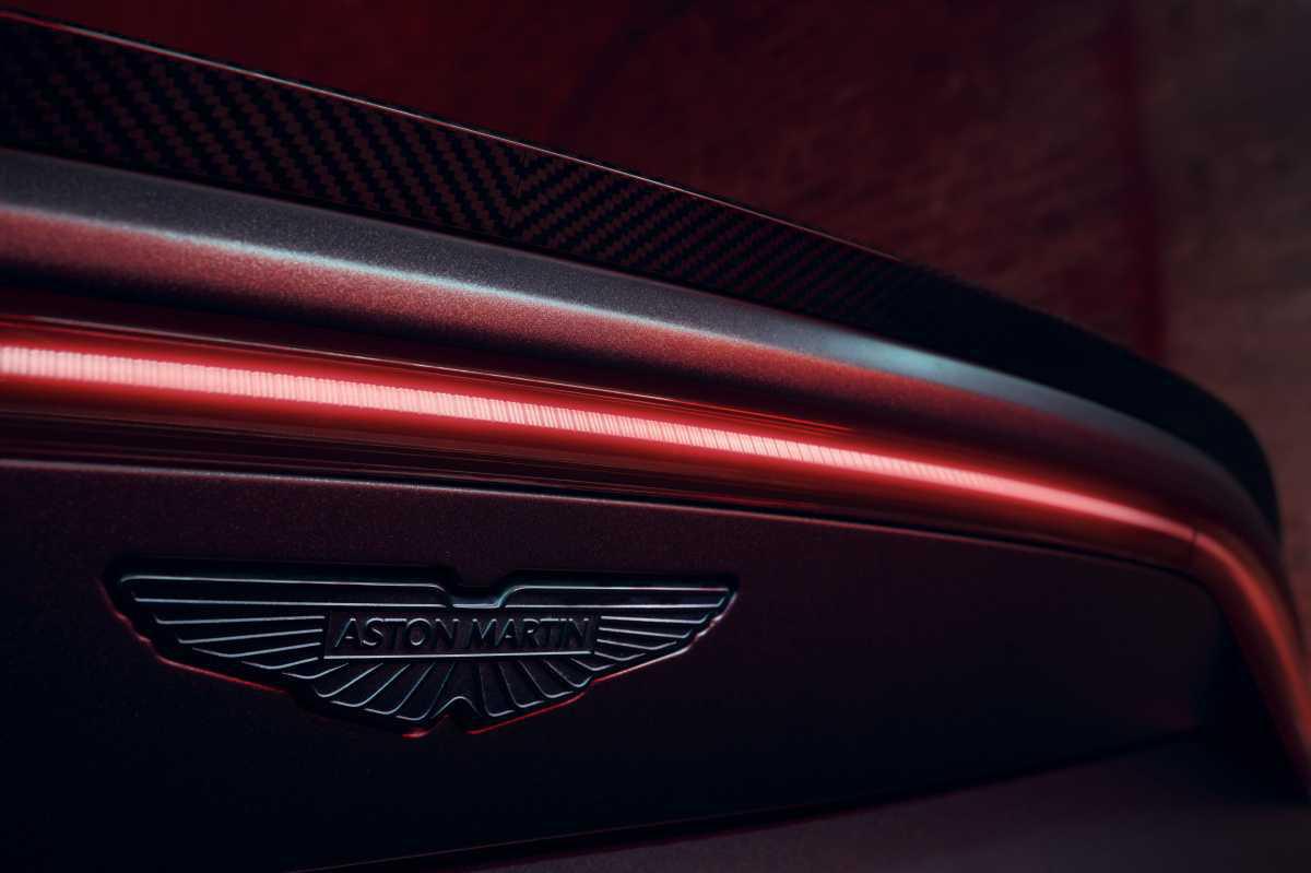 NUEVO ASTON MARTIN VANTAGE S: EL VANTAGE MÁS ORIENTADO AL RENDIMIENTO