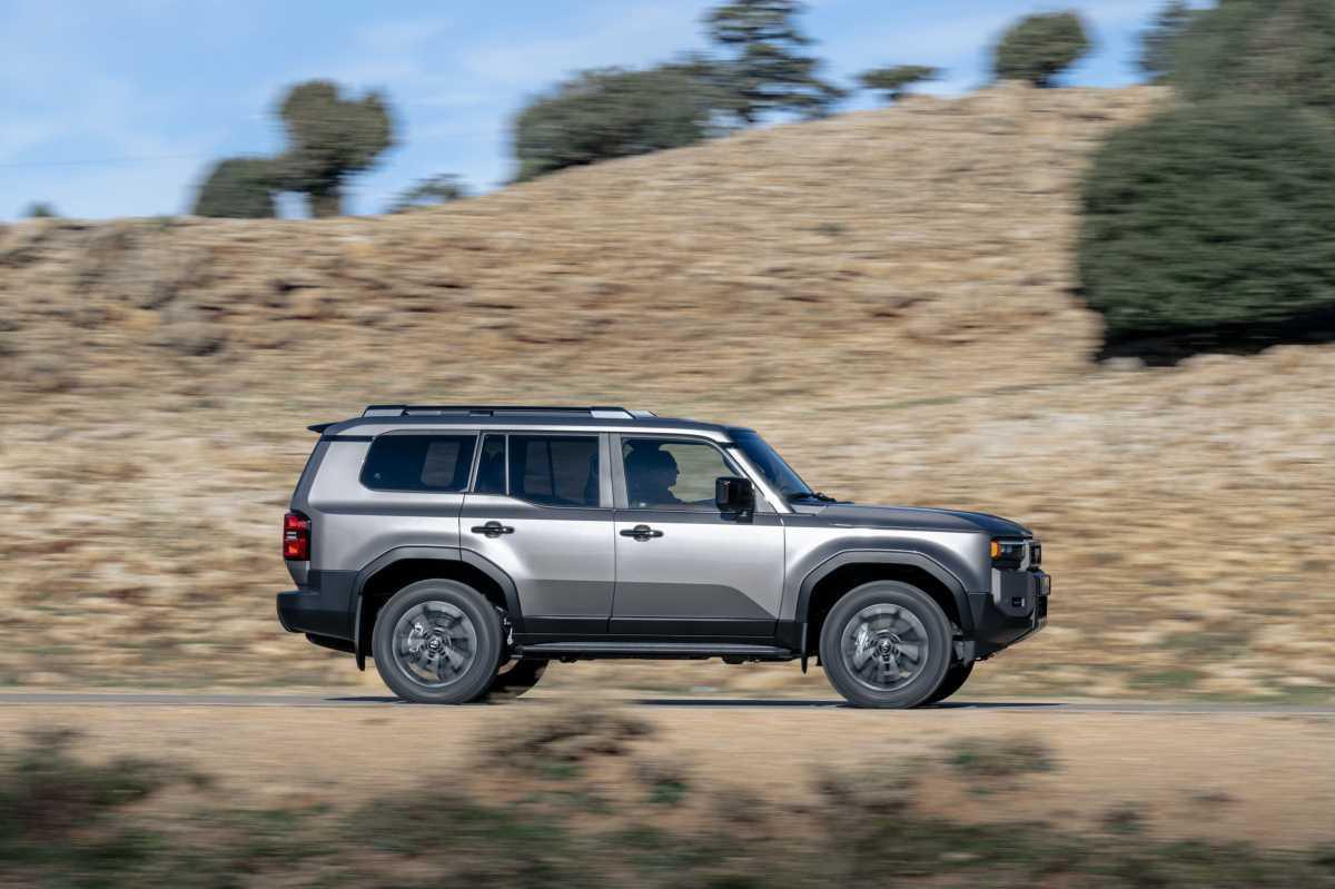TOYOTA ESPAÑA PRESENTA EL LAND CRUISER MILD HYBRID