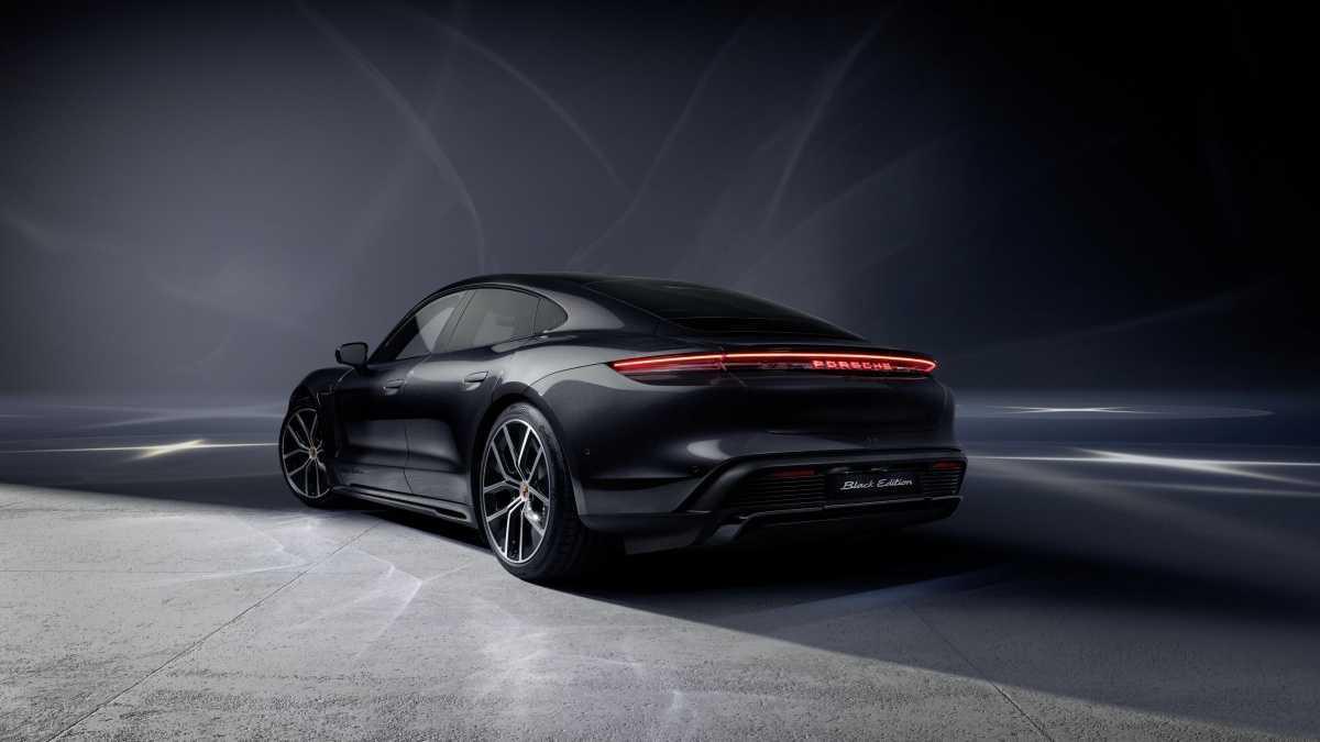 NUEVOS TAYCAN Y CAYENNE BLACK EDITION: DEPORTIVOS, ELEGANTES, CON UN EQUIPAMIENTO COMPLETO Y UN PRECIO ATRACTIVO