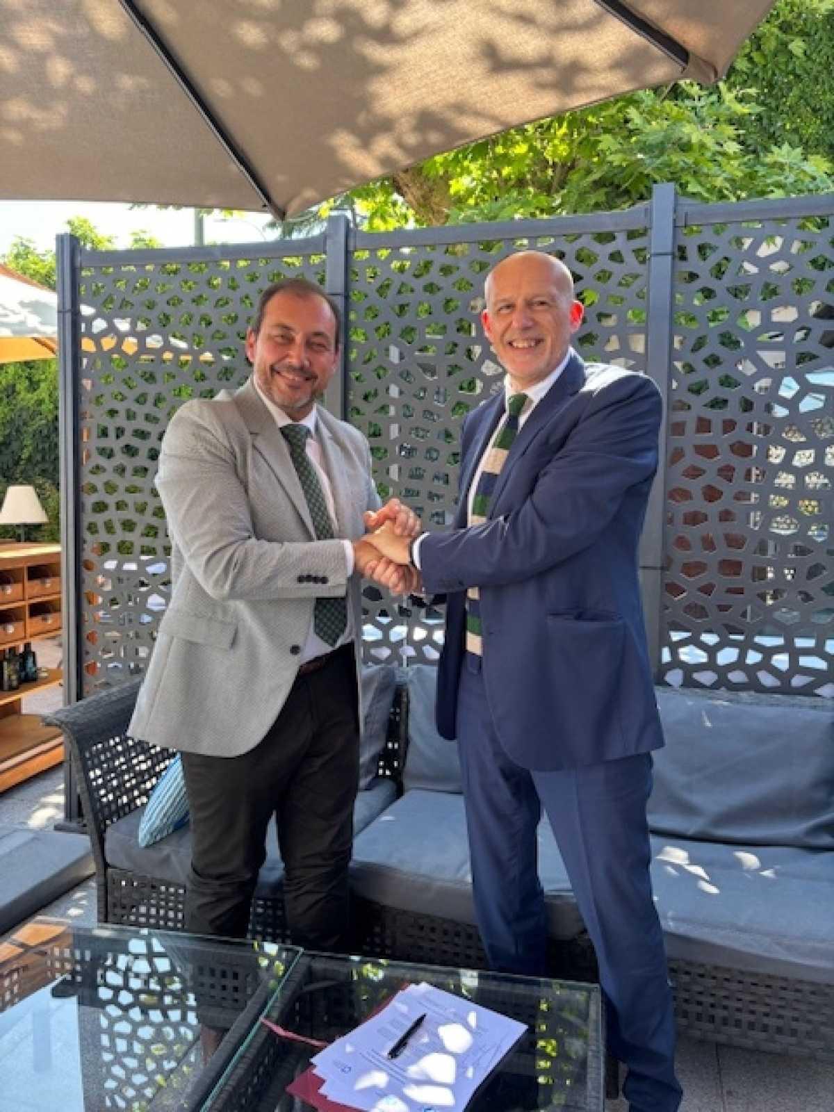 ALIANZA DE AEC Y FESVIAL PARA MEJORAR LA SEGURIDAD VIAL Y SALVAR VIDAS ALIANZA DE AEC Y FESVIAL PARA MEJORAR LA SEGURIDAD VIAL Y SALVAR VIDAS