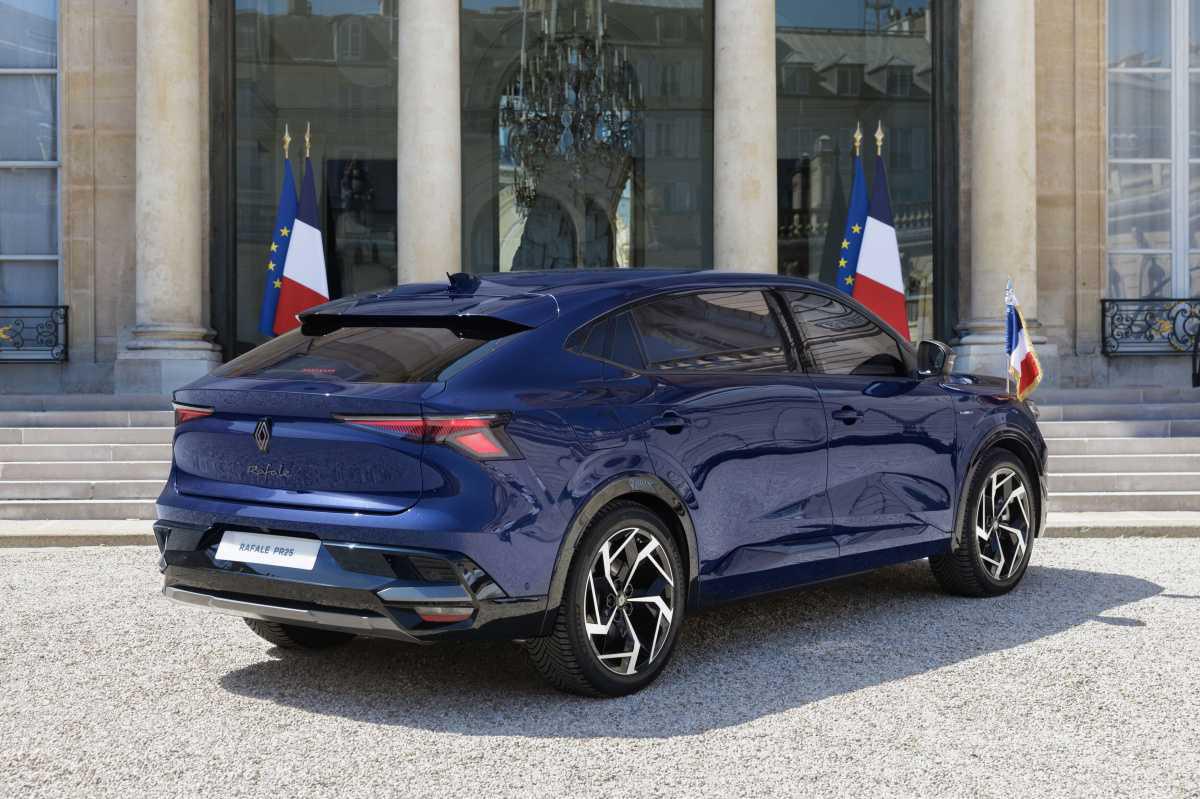 RENAULT RAFALE PRESIDENCIAL: UN COCHE EXCEPCIONAL DISEÑADO PARA LAS EXIGENCIAS DE LA REPÚBLICA FRANCESA