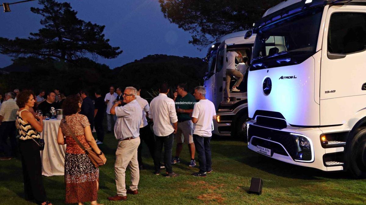 QUADIS AUTOLICA INDUSTRIALES PRESENTA EN EXCLUSIVA EL NUEVO EACTROS 600 Y EL ACTROS L CON PROCABIN
