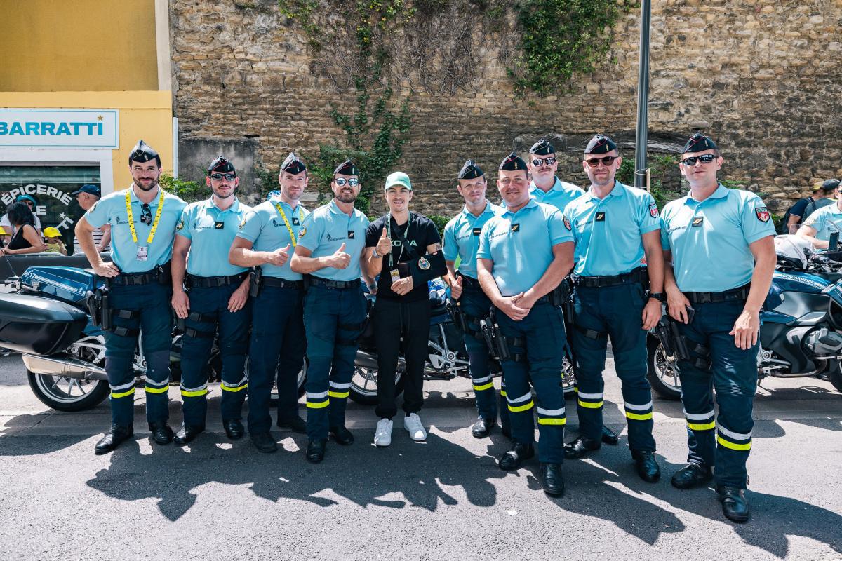 MAVERICK VIÑALES VIVE LA EMOCIÓN DEL TOUR DE FRANCIA CON ŠKODA MAVERICK VIÑALES VIVE LA EMOCIÓN DEL TOUR DE FRANCIA CON ŠKODA