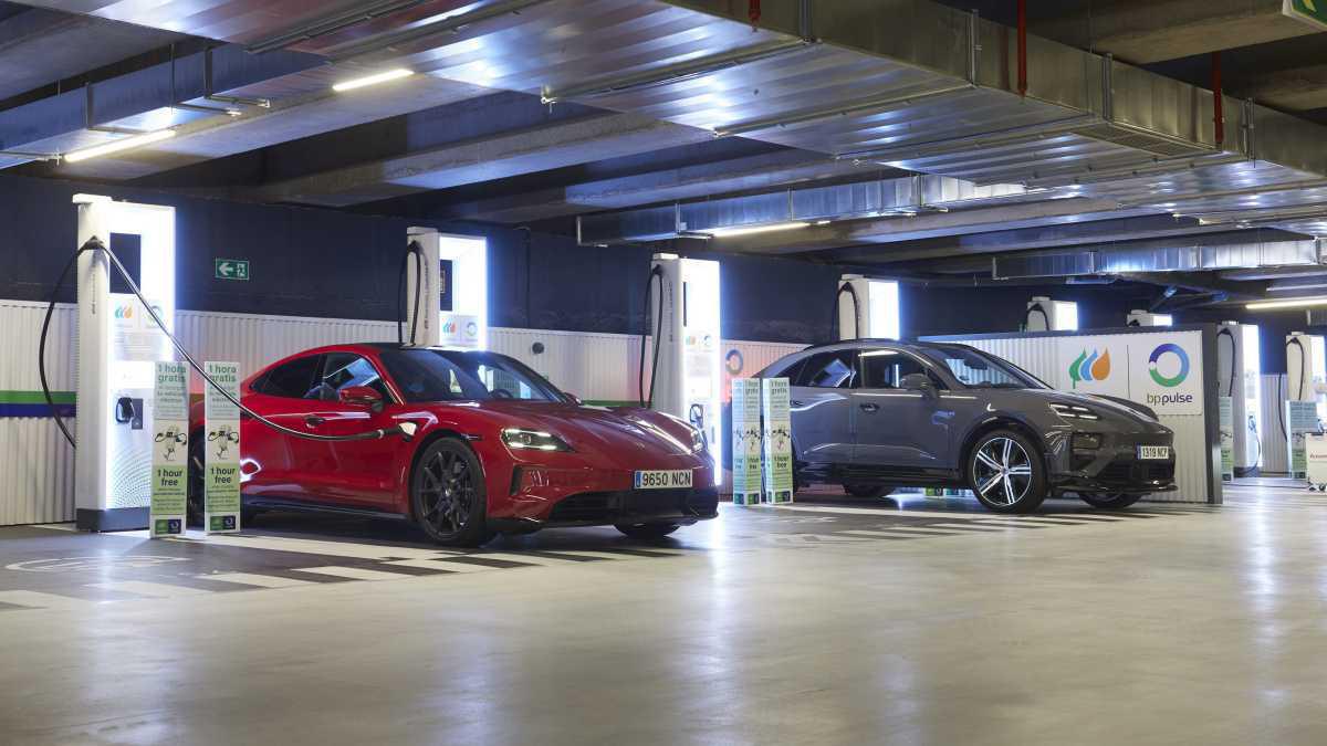 PORSCHE IBÉRICA LIDERA LA EXPANSIÓN DE LA CARGA RÁPIDA