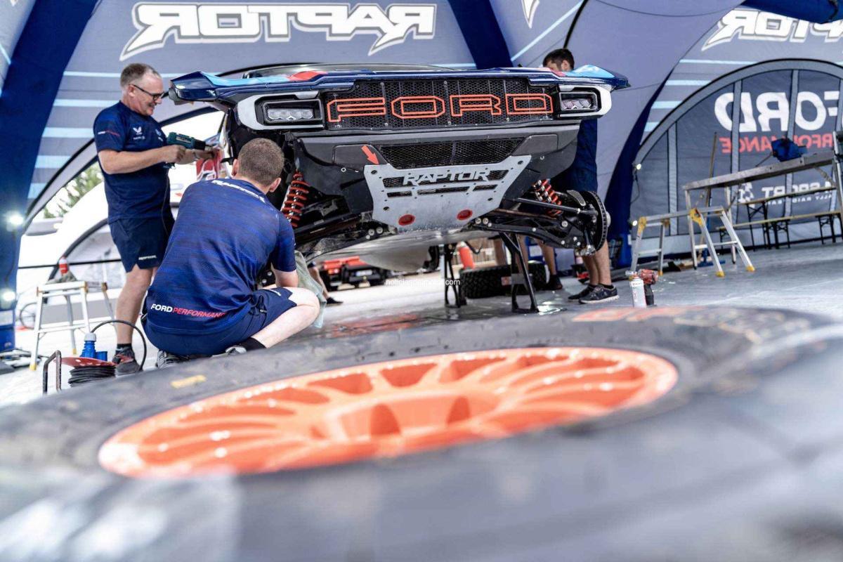 NANI ROMA Y EL FORD RAPTOR T1+, TERCEROS EN LA BAJA ESPAÑA ARAGÓN