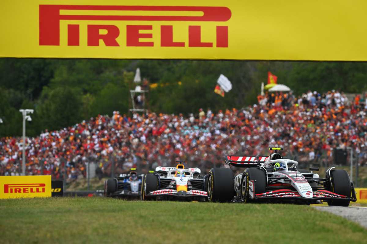 MCLAREN LOGRA EN BUDAPEST SU TRIUNFO 200