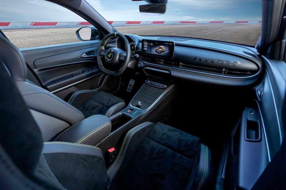 ABARTH 600E: TECNOLOGÍA AL SERVICIO DE LAS SENSACIONES