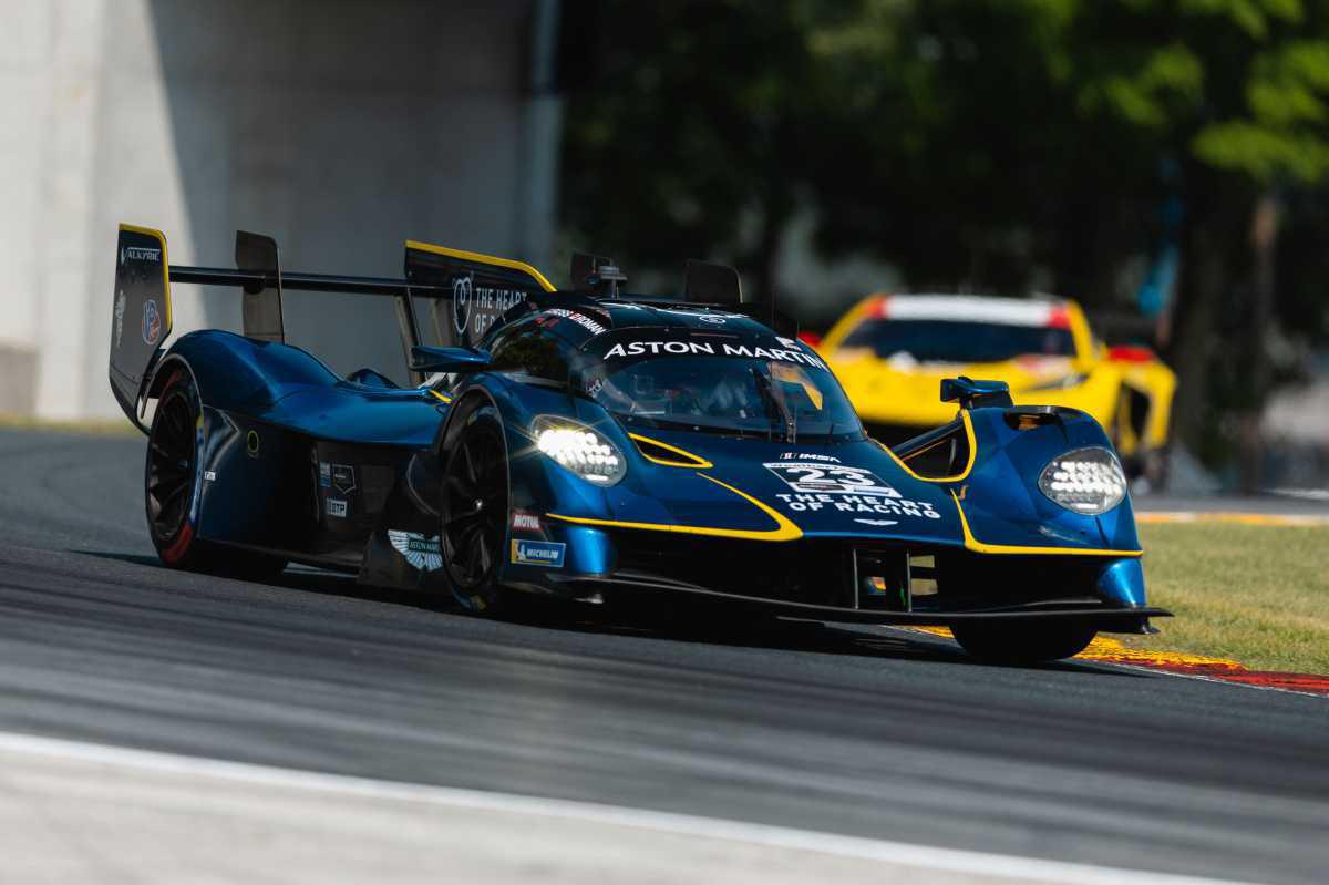VALKYRIE CORRE PARA CONSEGUIR EL MEJOR RESULTADO EN ROAD AMERICA MIENTRAS EL EQUIPO ASTON MARTIN THOR CONSTRUYE SOBRE LA BASE DE UN SÓLIDO PROGRESO