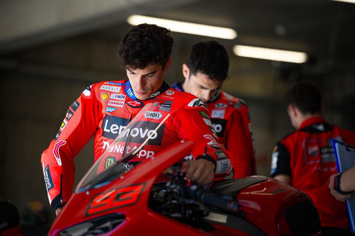  Vacaciones terminadas: el Ducati Lenovo Team entrena en Balaton Park con las Panigale V4 S junto a todos los equipos Ducati Corse de MotoGP