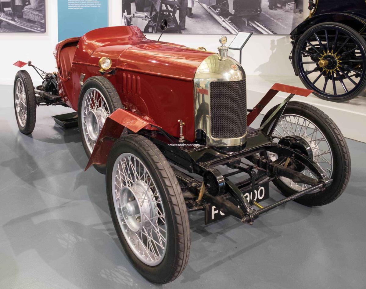 DEL “OLD NUMBER ONE” AL CYBERSTER: 100 AÑOS DE ROADSTERS MG