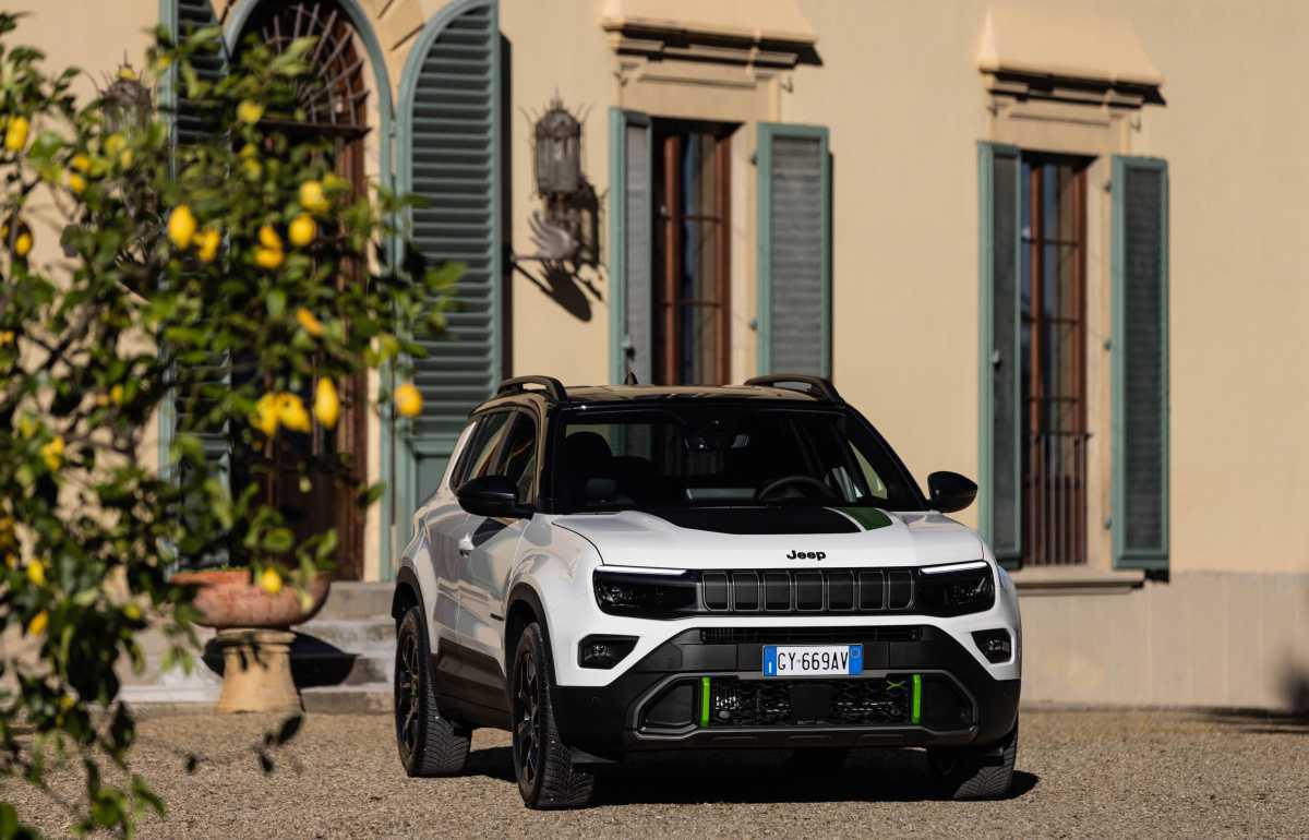 EL JEEP AVENGER ES EL VEHÍCULO PERFECTO PARA TODO TIPO DE VERANOS EL JEEP AVENGER ES EL VEHÍCULO PERFECTO PARA TODO TIPO DE VERANOS