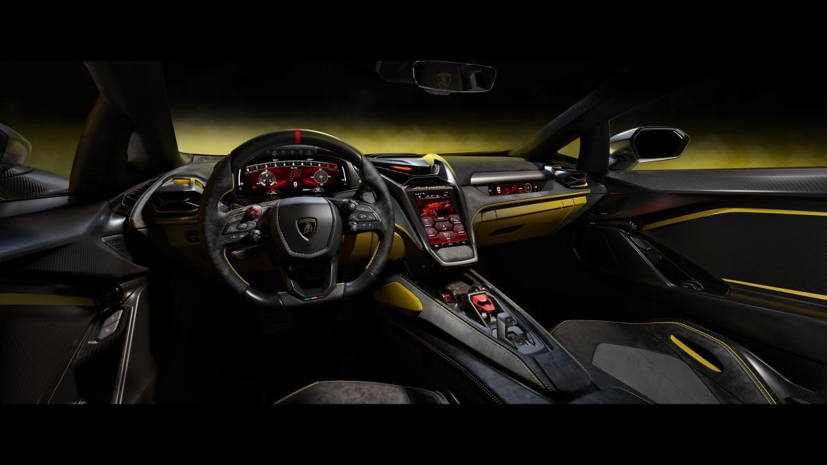 LAMBORGHINI FENOMENO: LA MÁXIMA EXPRESIÓN DEL DISEÑO Y EL V12 MÁS POTENTE DE LA HISTORIA DE LA MARCA
