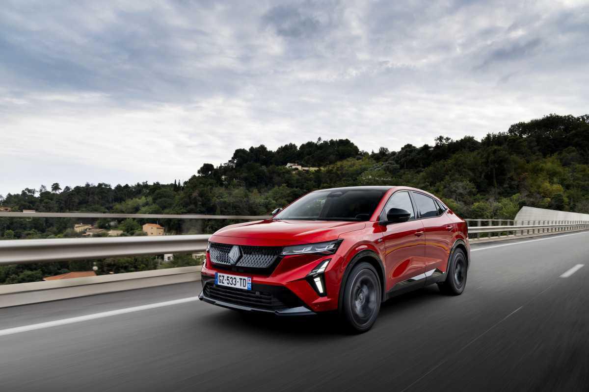 MÁS DE LA MITAD DE LOS CLIENTES DE RENAULT EN ESPAÑA ELIGEN UN VEHÍCULO 'MADE IN SPAIN' MÁS DE LA MITAD DE LOS CLIENTES DE RENAULT EN ESPAÑA ELIGEN UN VEHÍCULO 'MADE IN SPAIN'