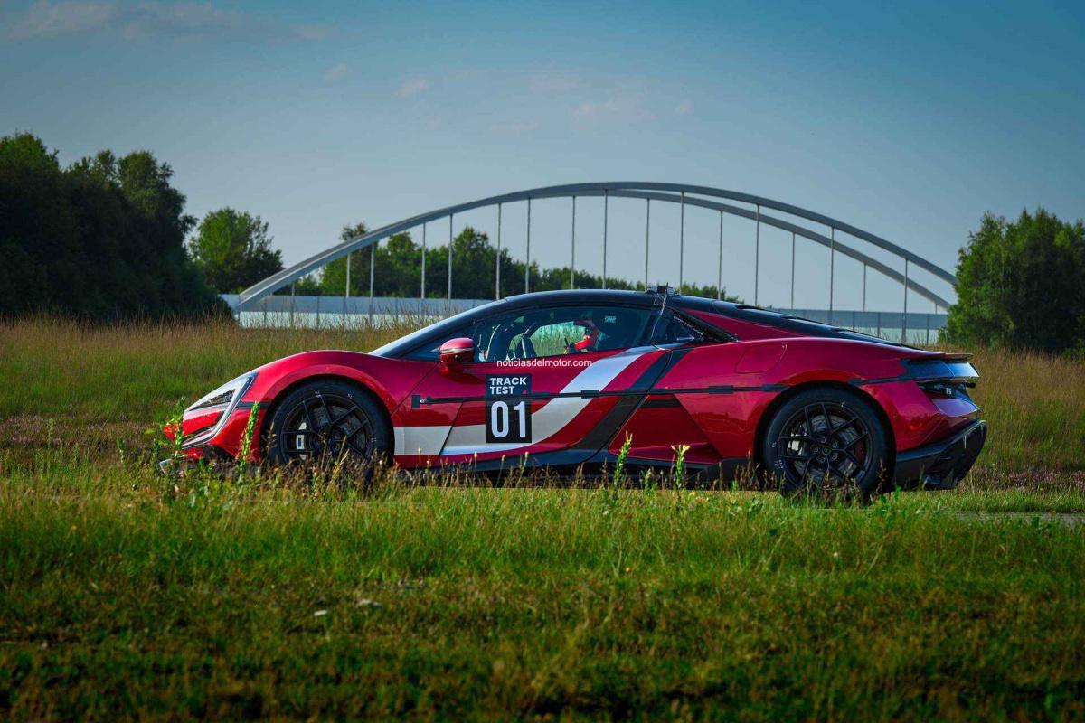 EL YANGWANG U9 ESTABLECE UN NUEVO RÉCORD MUNDIAL DE VELOCIDAD MÁXIMA PARA VEHÍCULOS ELÉCTRICOS, CON 472,41 KM/H