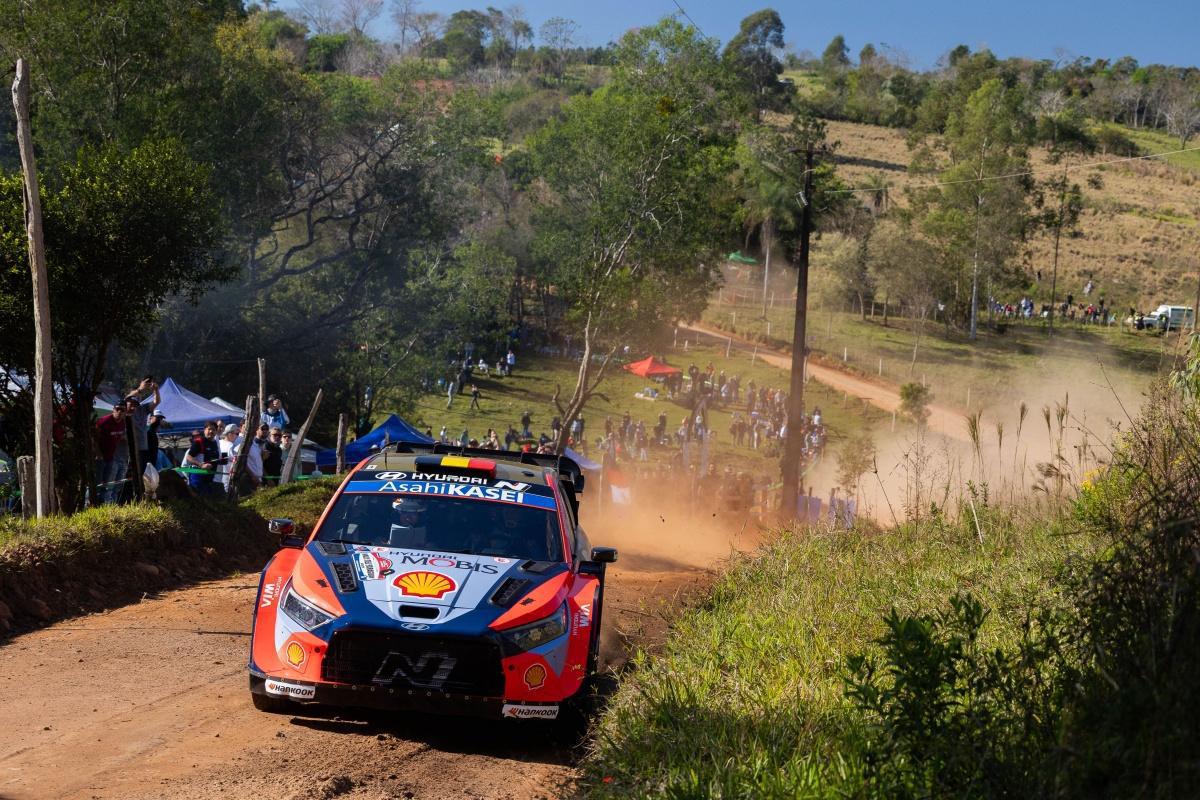 HYUNDAI EN POSICIONES DE PODIO EN EL Rally de Paraguay 