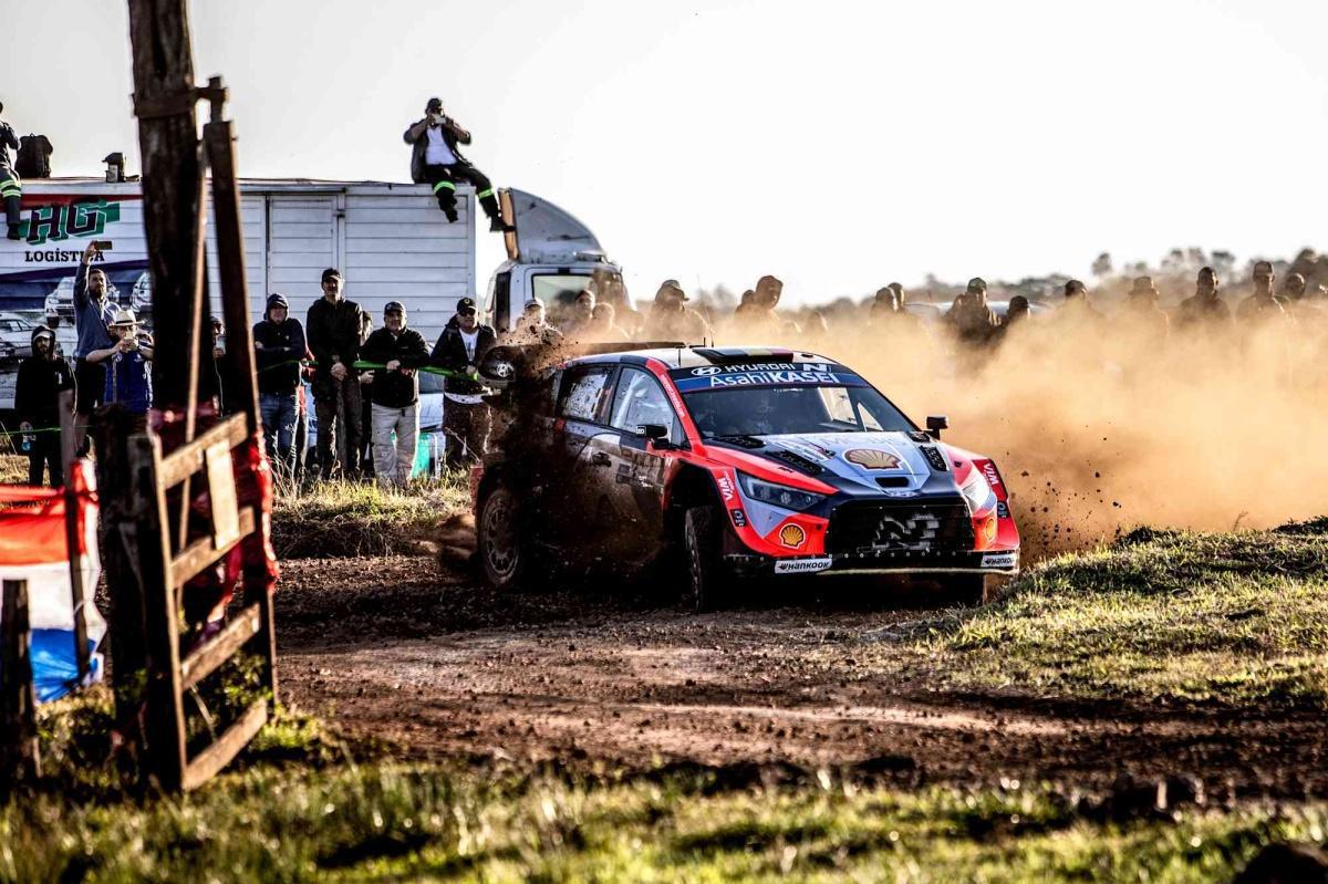 La lucha por el título se intensifica tras la victoria de Ogier en Paraguay La lucha por el título se intensifica tras la victoria de Ogier en Paraguay