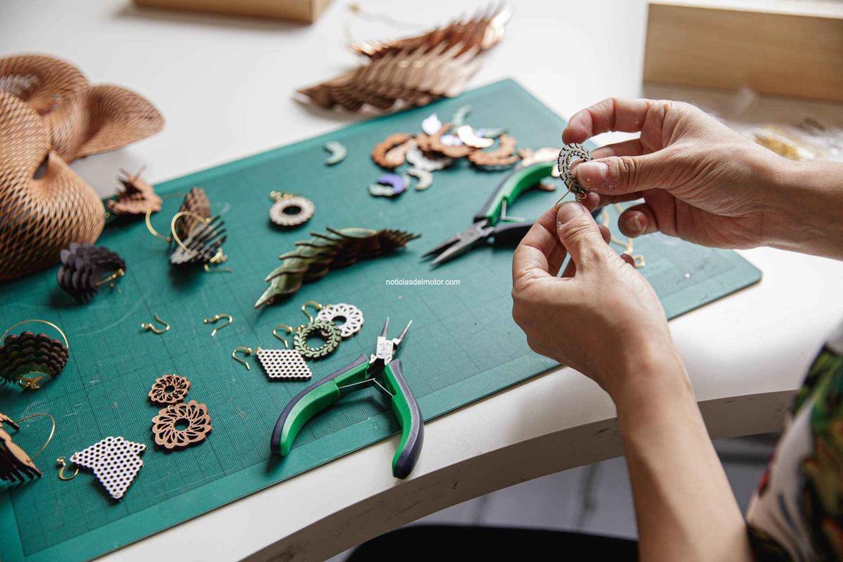 De Sevilla a los talleres de Europa: Dúos patrocinados por Mazda comienzan sus Becas Homo Faber De Sevilla a los talleres de Europa: Dúos patrocinados por Mazda comienzan sus Becas Homo Faber