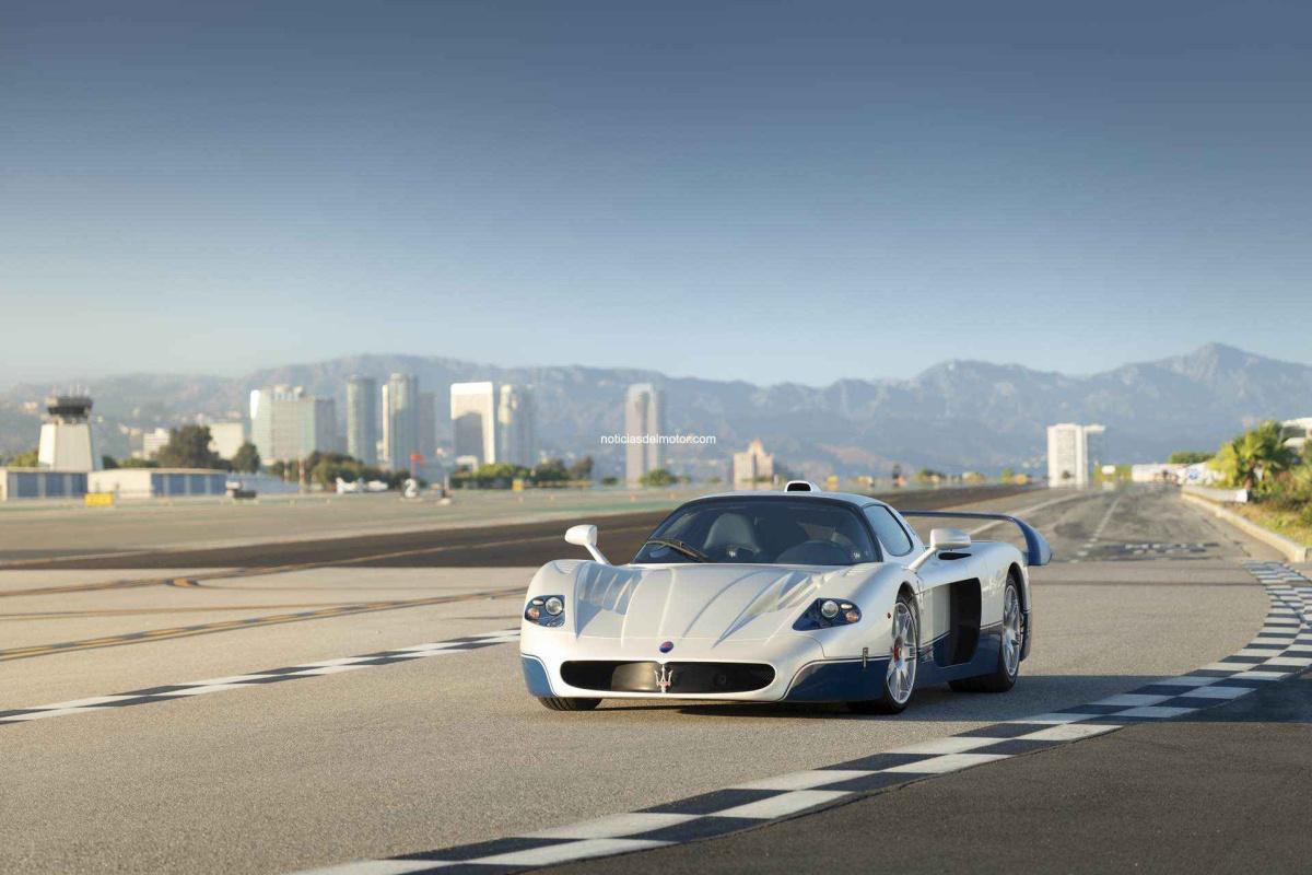MASERATI MC12 STRADALE: RÉCORD DE VENTA EN SUBASTA