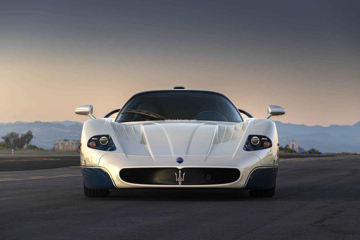 MASERATI MC12 STRADALE: RÉCORD DE VENTA EN SUBASTA