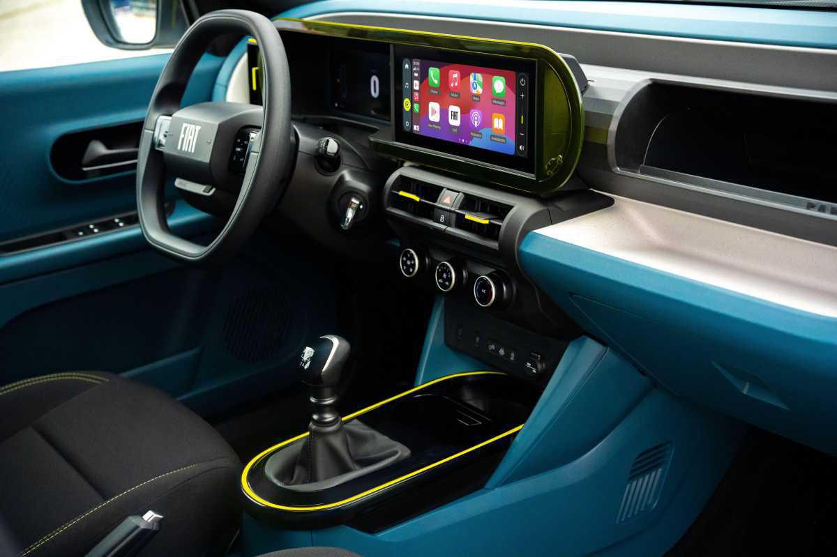 TRES MOTORIZACIONES, UN ICONO. FIAT PRESENTA LA TERCERA VERSIÓN DEL GRANDE PANDA: EL MODELO DE GASOLINA SE UNE AL HÍBRIDO Y AL ELÉCTRICO
