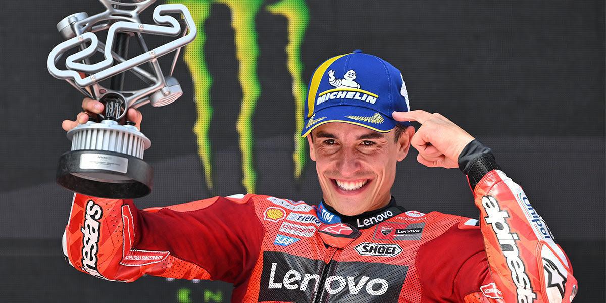 Alex Márquez gana y aplaza el primer 'match point' de Marc