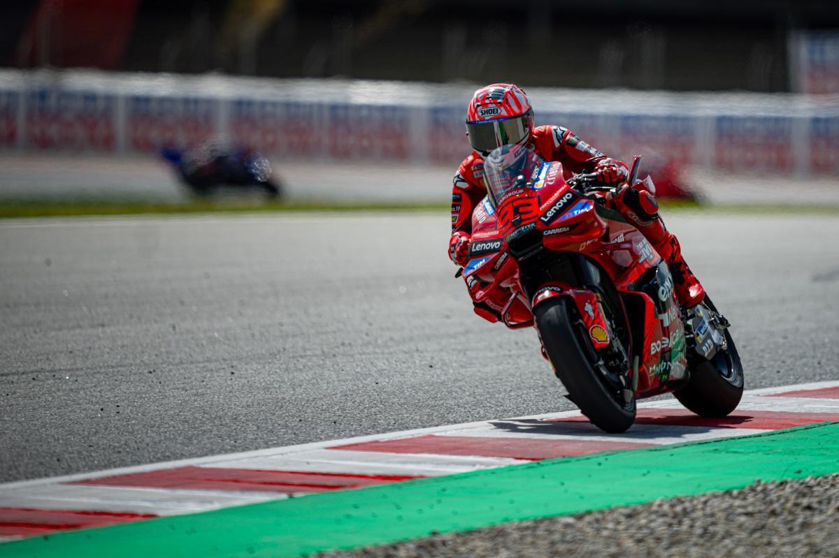  Marc Márquez y el Ducati Lenovo Team, segundos en Montmeló. Francesco Bagnaia termina séptimo tras una gran remontada