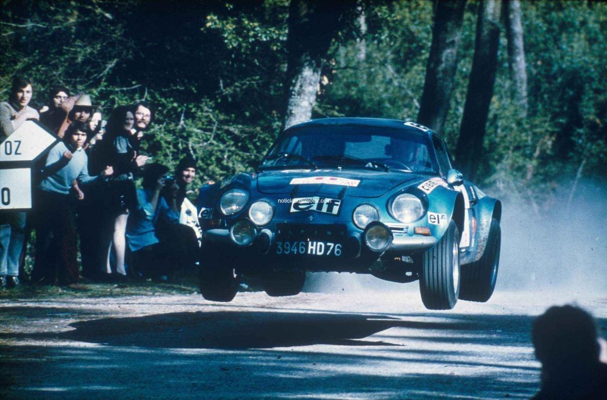 ALPINE RINDE HOMENAJE A LAS MUJERES EN EL MOTORSPORT Y CELEBRA 70 AÑOS DE ICONOS DE LA CARRERA Y EL RALLY EN EL GOODWOOD REVIVAL 2025