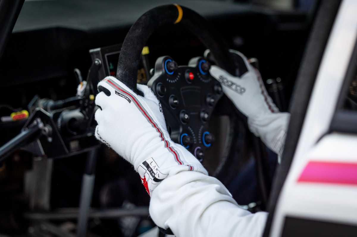 LOS RUMORES ERAN CIERTOS: YA ESTÁ AQUÍ EL NUEVO LANCIA YPSILON RALLY2 HF INTEGRALE