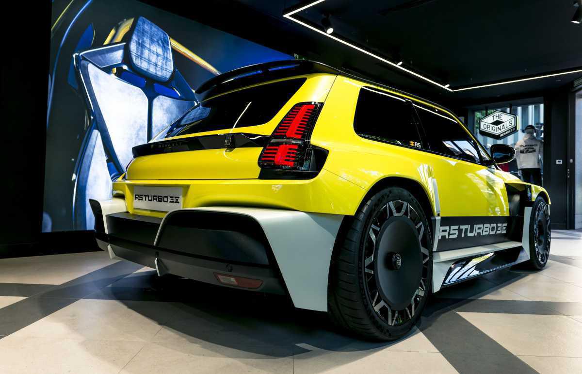 RENAULT 5 TURBO 3E: A DISPOSICIÓN DEL PÚBLICO POR PRIMERA VEZ EN ESPAÑA RENAULT 5 TURBO 3E: A DISPOSICIÓN DEL PÚBLICO POR PRIMERA VEZ EN ESPAÑA