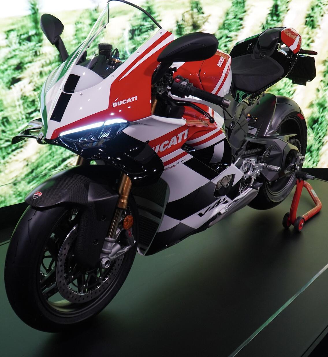 AUMENTA LA INTENCIÓN DE COMPRA DE UNA MOTO, PERO DISMINUYE EL PRESUPUESTO DESTINADO A ELLO AUMENTA LA INTENCIÓN DE COMPRA DE UNA MOTO, PERO DISMINUYE EL PRESUPUESTO DESTINADO A ELLO