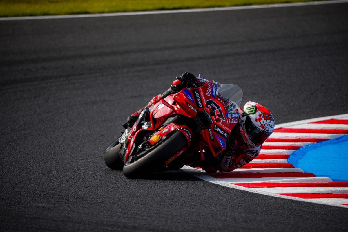 Bagnaia firma un doblete y Marc Márquez se proclama Campeón por séptima vez Bagnaia firma un doblete y Marc Márquez se proclama Campeón por séptima vez