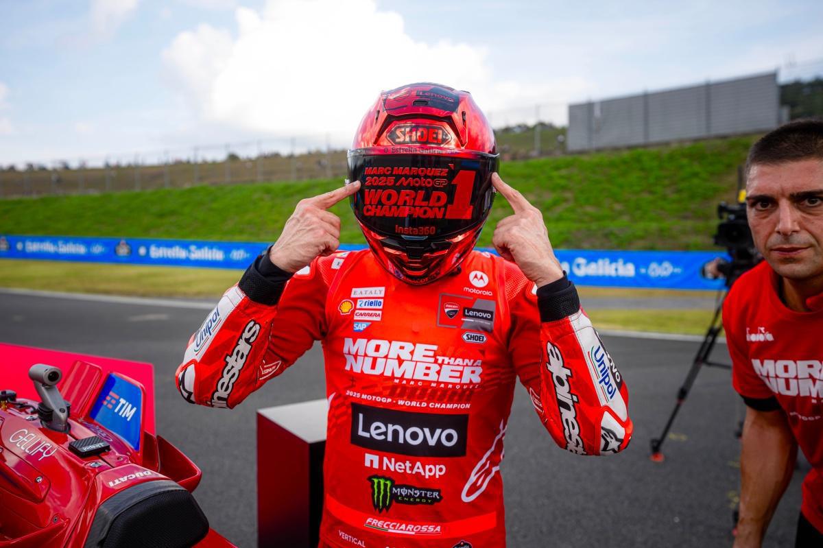Domingo perfecto para el Ducati Lenovo Team: ¡Marc Márquez es Campeón del Mundo de MotoGP! Victoria de Francesco Bagnaia Domingo perfecto para el Ducati Lenovo Team: ¡Marc Márquez es Campeón del Mundo de MotoGP! Victoria de Francesco Bagnaia
